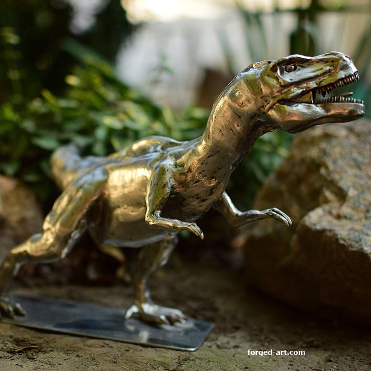 Tyrannosaurus Rex, handgeschmiedeter Dinosaurier aus Edelstahl